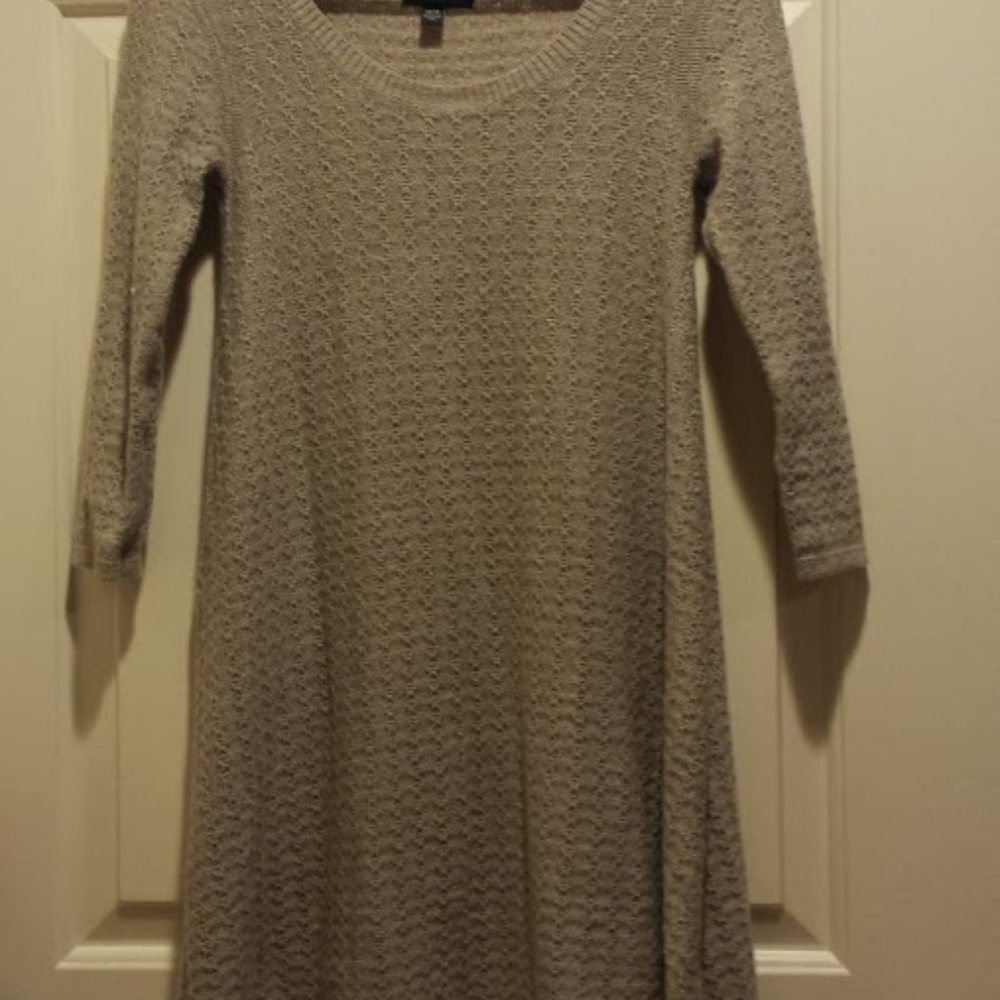 American Eagle Knit Dress - Picture 2 of 3
